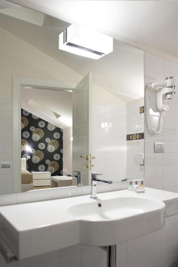 Santa Cesarea Residence Luxury Suite - La Vetta Del Sasso Barisano Matera Zewnętrze zdjęcie